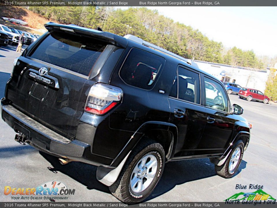 2016 Toyota 4Runner SR5 Premium Midnight Black Metallic / Sand Beige Photo #25