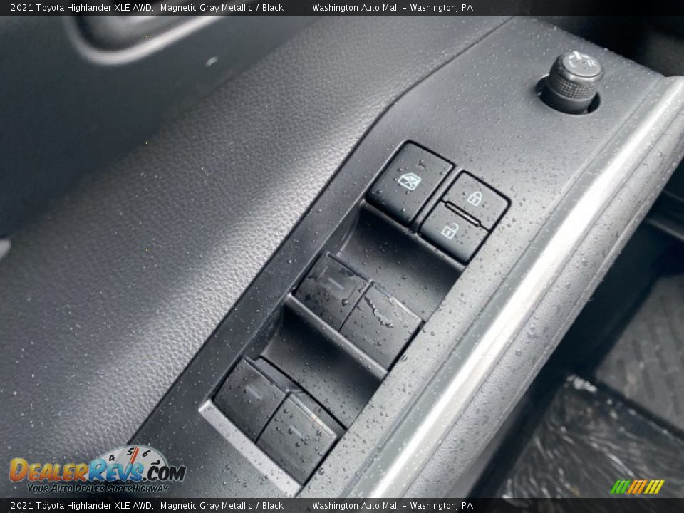 2021 Toyota Highlander XLE AWD Magnetic Gray Metallic / Black Photo #21