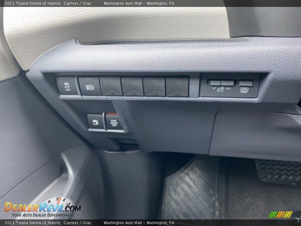 2021 Toyota Sienna LE Hybrid Cypress / Gray Photo #18