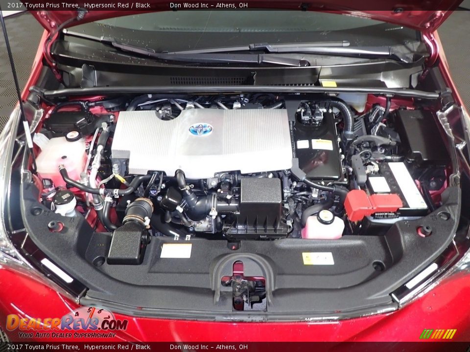 2017 Toyota Prius Three Hypersonic Red / Black Photo #8