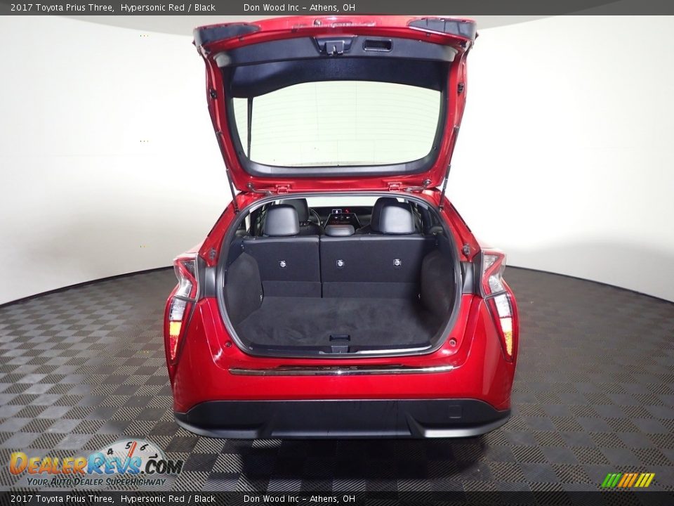 2017 Toyota Prius Three Hypersonic Red / Black Photo #15