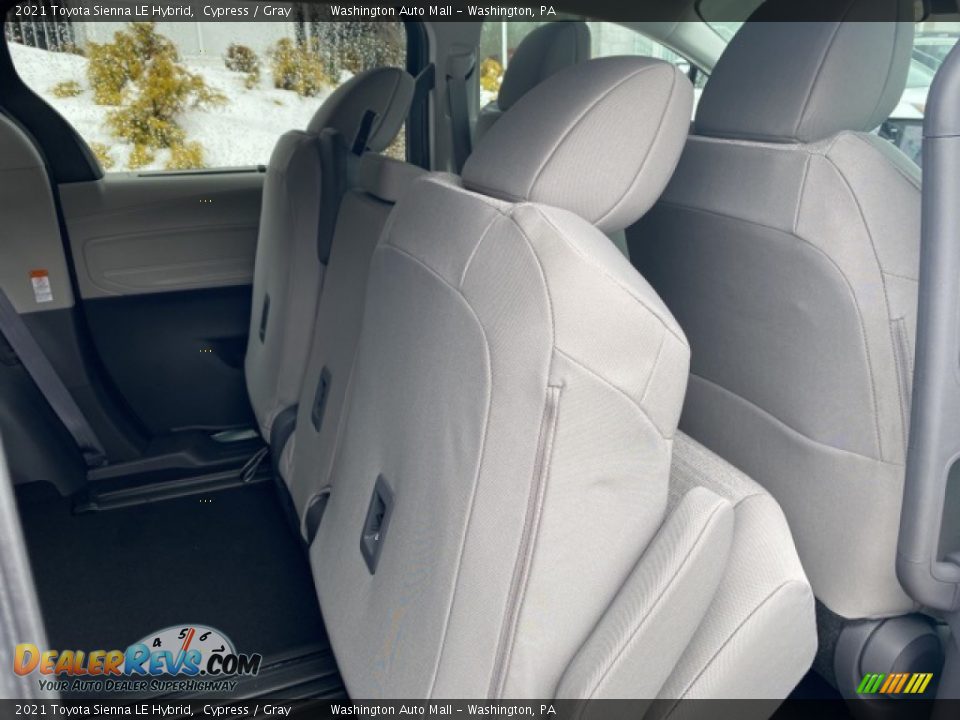 2021 Toyota Sienna LE Hybrid Cypress / Gray Photo #33