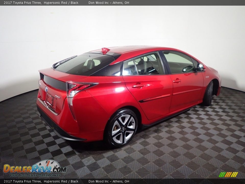 2017 Toyota Prius Three Hypersonic Red / Black Photo #18