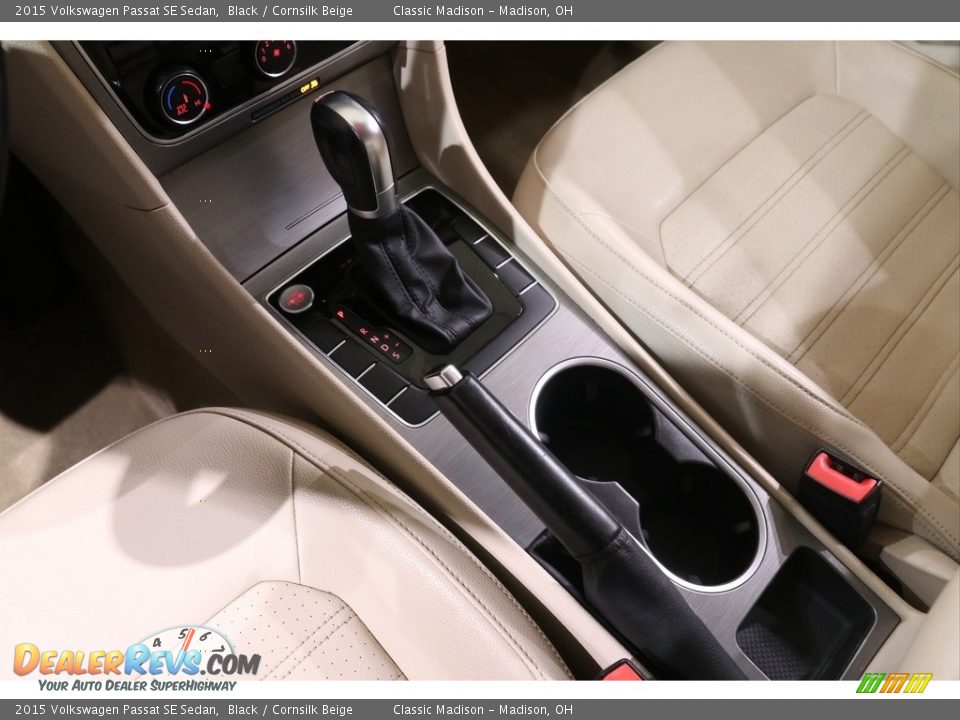 2015 Volkswagen Passat SE Sedan Shifter Photo #12