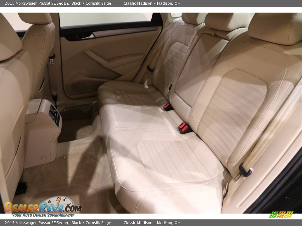 Rear Seat of 2015 Volkswagen Passat SE Sedan Photo #15