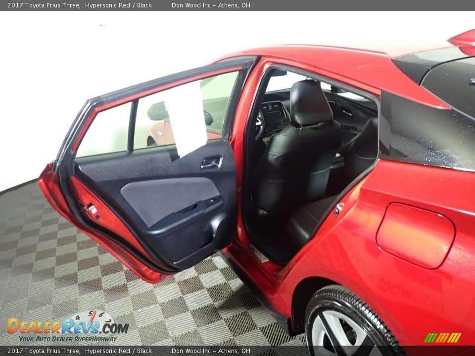 2017 Toyota Prius Three Hypersonic Red / Black Photo #35