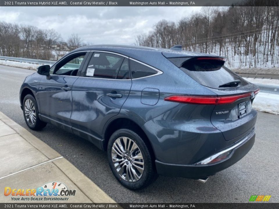 2021 Toyota Venza Hybrid XLE AWD Coastal Gray Metallic / Black Photo #2