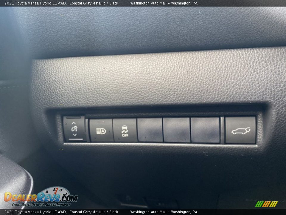 2021 Toyota Venza Hybrid LE AWD Coastal Gray Metallic / Black Photo #16