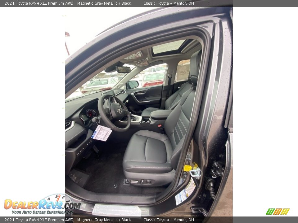 2021 Toyota RAV4 XLE Premium AWD Magnetic Gray Metallic / Black Photo #2
