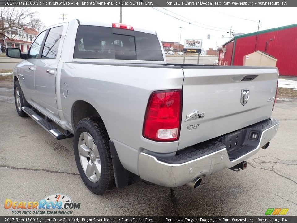 2017 Ram 1500 Big Horn Crew Cab 4x4 Bright Silver Metallic / Black/Diesel Gray Photo #4