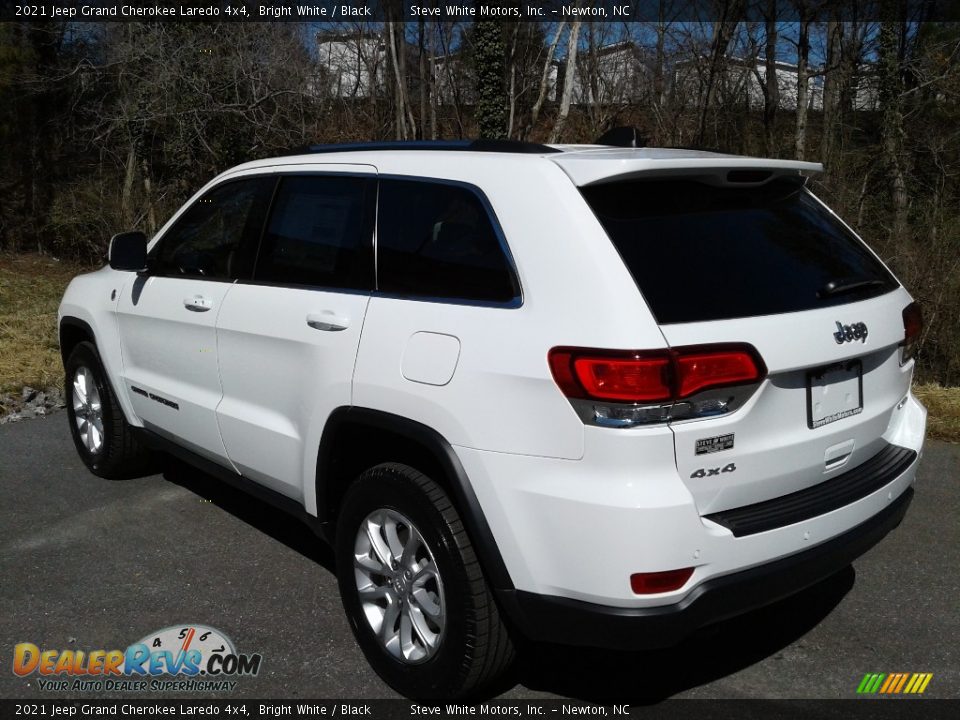 2021 Jeep Grand Cherokee Laredo 4x4 Bright White / Black Photo #8