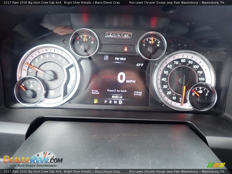 2017 Ram 1500 Big Horn Crew Cab 4x4 Bright Silver Metallic / Black/Diesel Gray Photo #19