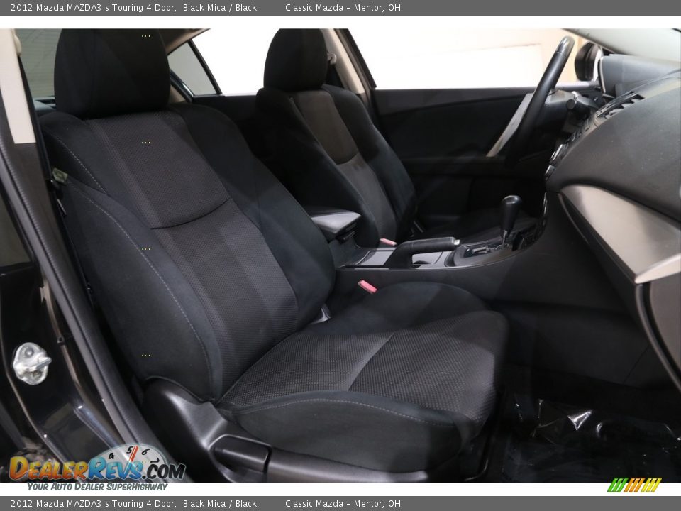 Front Seat of 2012 Mazda MAZDA3 s Touring 4 Door Photo #15