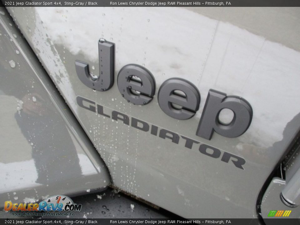 2021 Jeep Gladiator Sport 4x4 Sting-Gray / Black Photo #7