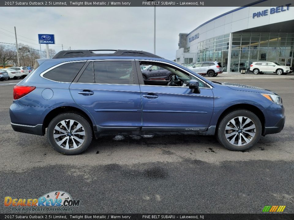 2017 Subaru Outback 2.5i Limited Twilight Blue Metallic / Warm Ivory Photo #21