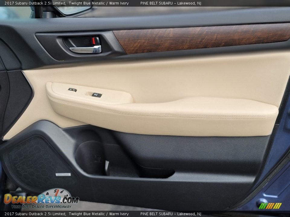 2017 Subaru Outback 2.5i Limited Twilight Blue Metallic / Warm Ivory Photo #23