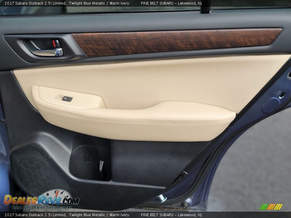 2017 Subaru Outback 2.5i Limited Twilight Blue Metallic / Warm Ivory Photo #26