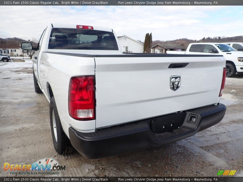 2021 Ram 1500 Classic Regular Cab Bright White / Diesel Gray/Black Photo #4