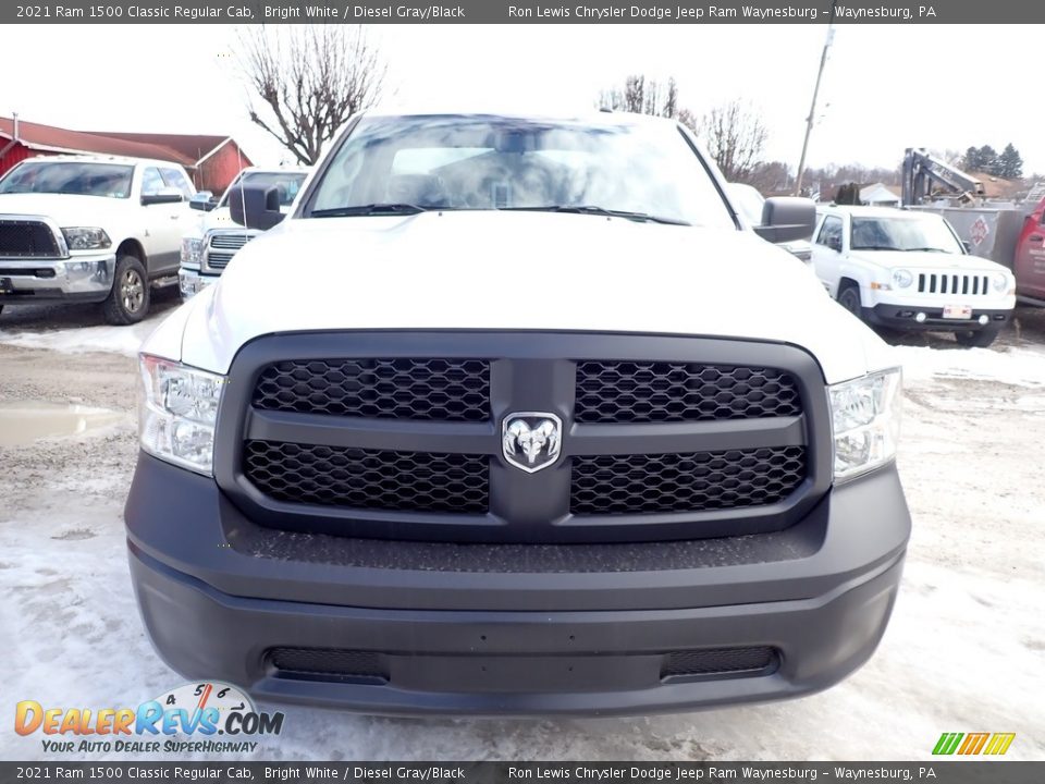 2021 Ram 1500 Classic Regular Cab Bright White / Diesel Gray/Black Photo #9