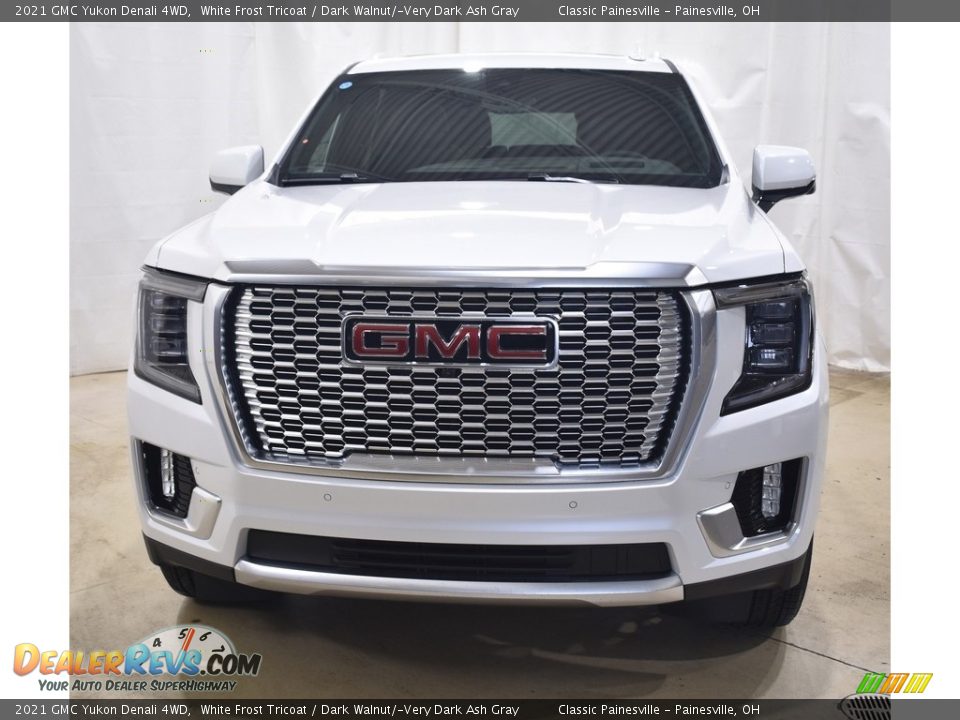 2021 GMC Yukon Denali 4WD White Frost Tricoat / Dark Walnut/­Very Dark Ash Gray Photo #4