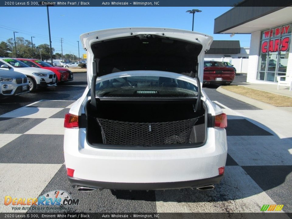 2020 Lexus IS 300 Eminent White Pearl / Black Photo #5