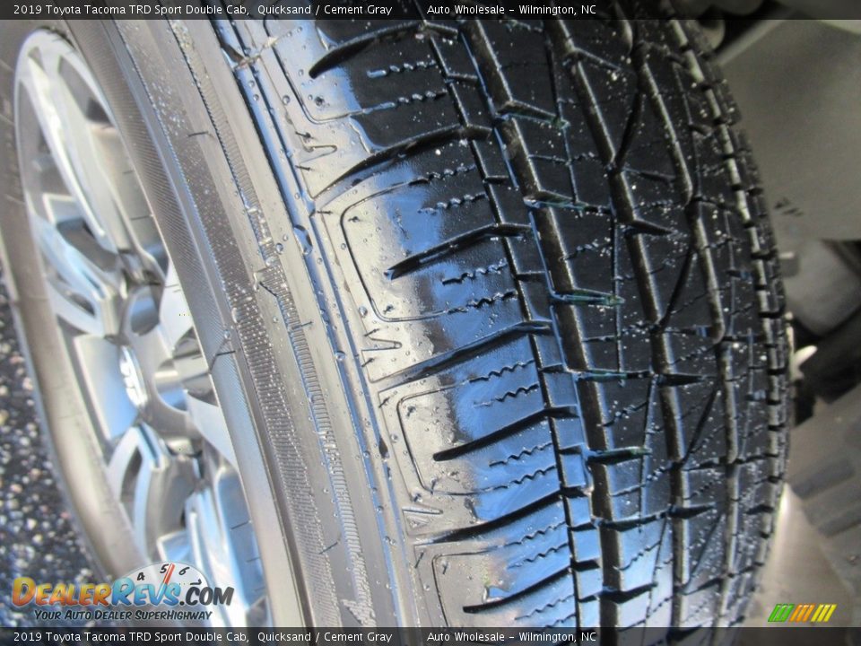 2019 Toyota Tacoma TRD Sport Double Cab Quicksand / Cement Gray Photo #9