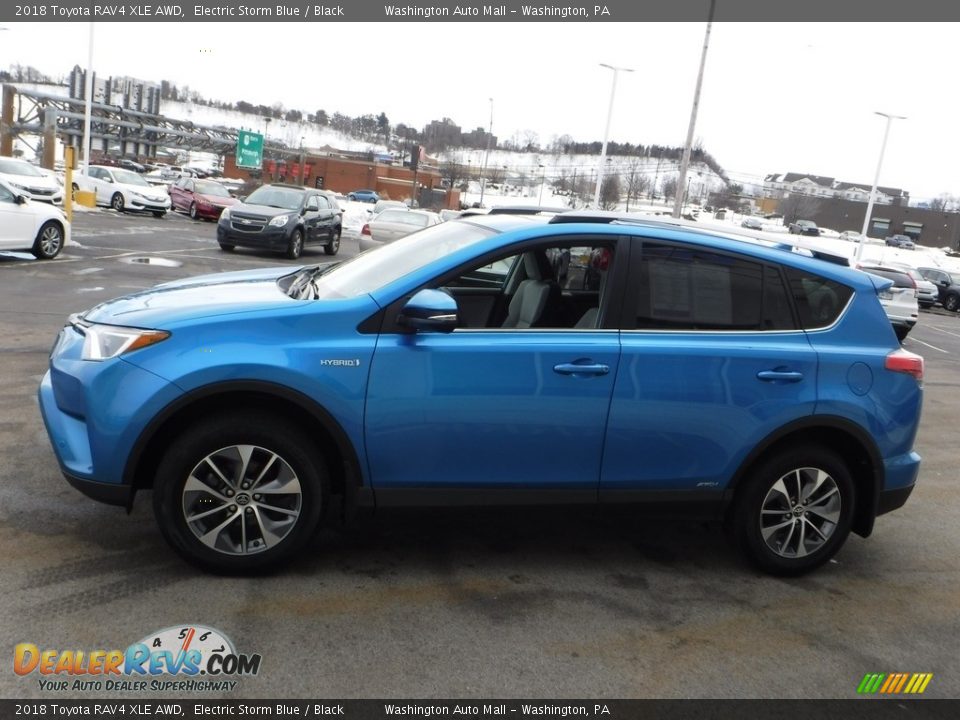 2018 Toyota RAV4 XLE AWD Electric Storm Blue / Black Photo #7