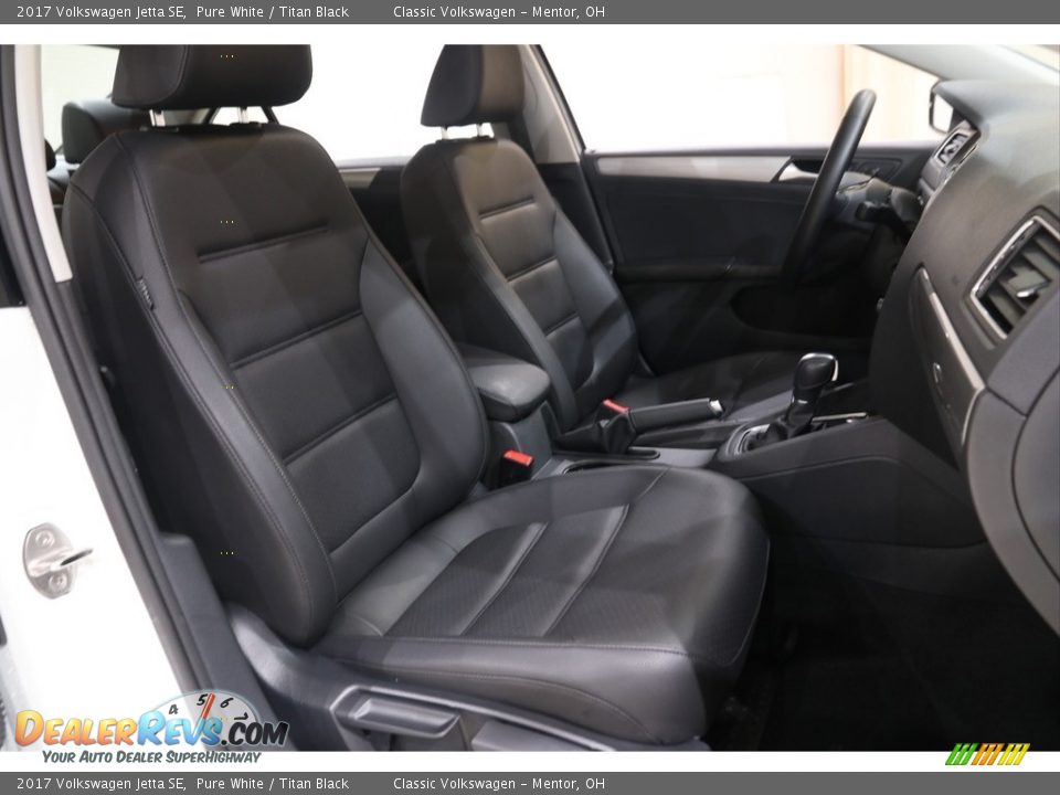 2017 Volkswagen Jetta SE Pure White / Titan Black Photo #11