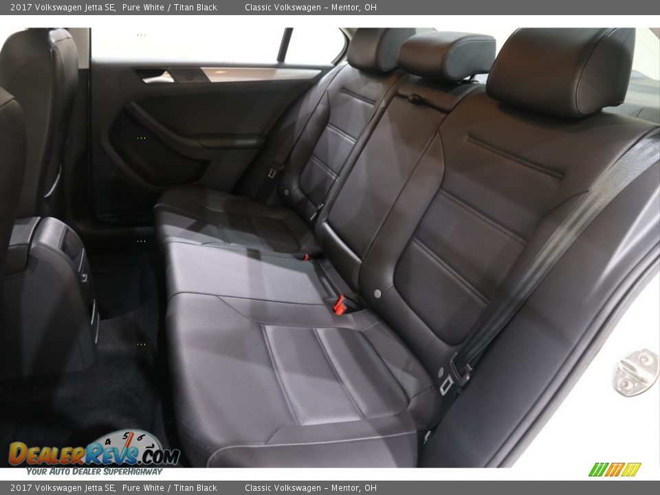 2017 Volkswagen Jetta SE Pure White / Titan Black Photo #13