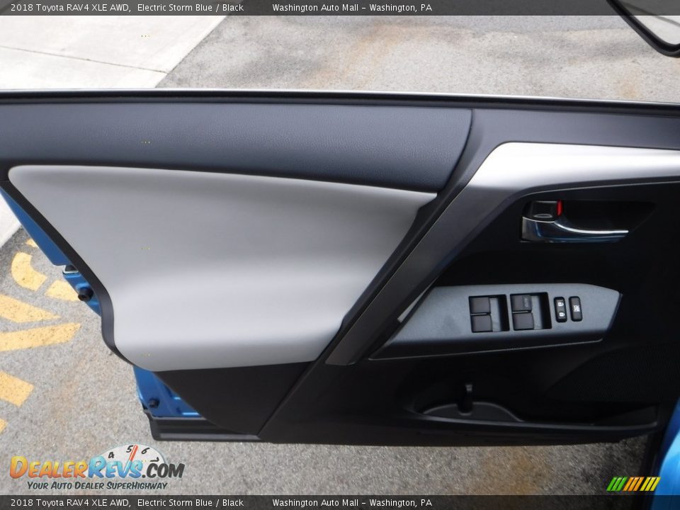 2018 Toyota RAV4 XLE AWD Electric Storm Blue / Black Photo #16