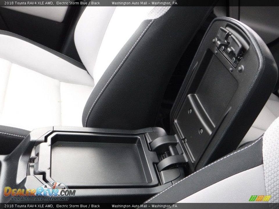 2018 Toyota RAV4 XLE AWD Electric Storm Blue / Black Photo #23