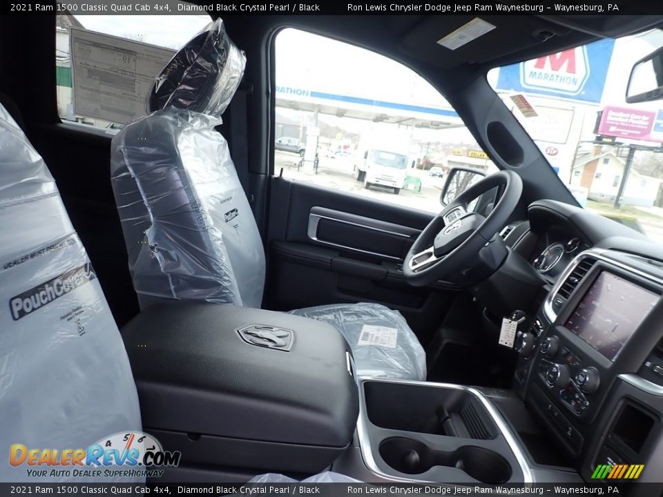 2021 Ram 1500 Classic Quad Cab 4x4 Diamond Black Crystal Pearl / Black Photo #10