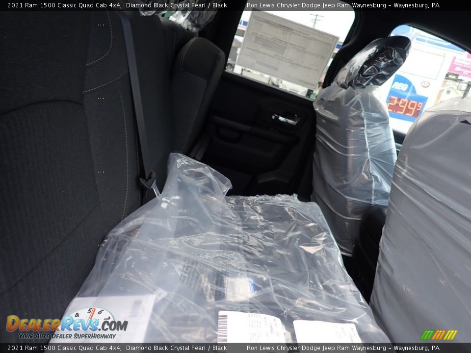 2021 Ram 1500 Classic Quad Cab 4x4 Diamond Black Crystal Pearl / Black Photo #12