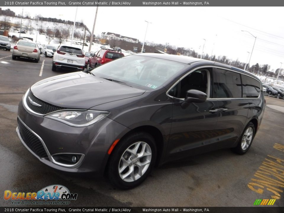 2018 Chrysler Pacifica Touring Plus Granite Crystal Metallic / Black/Alloy Photo #5