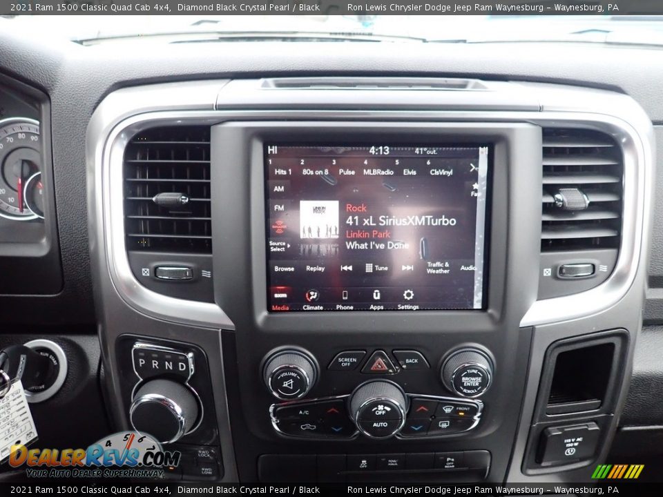2021 Ram 1500 Classic Quad Cab 4x4 Diamond Black Crystal Pearl / Black Photo #17