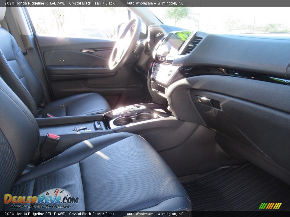 2020 Honda Ridgeline RTL-E AWD Crystal Black Pearl / Black Photo #11