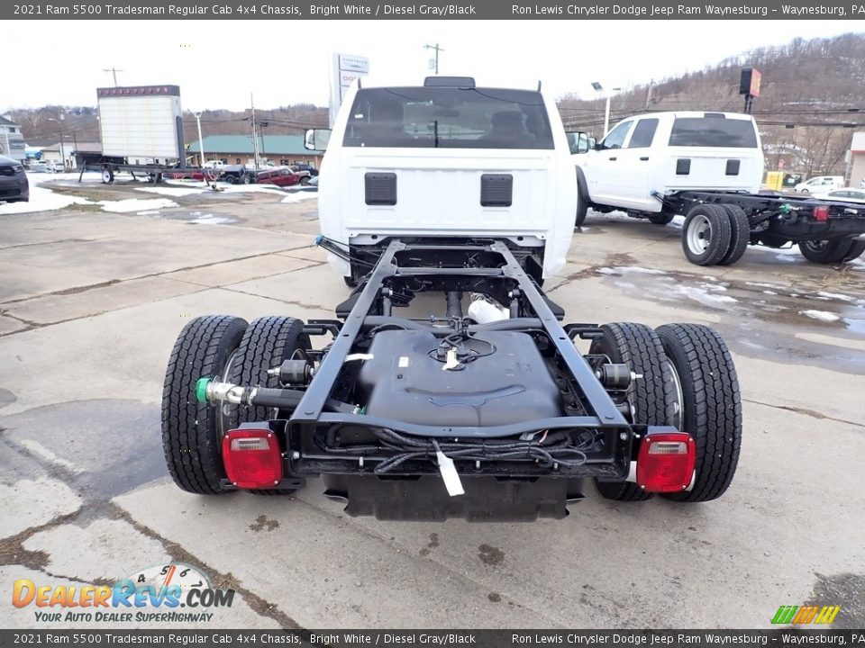 2021 Ram 5500 Tradesman Regular Cab 4x4 Chassis Bright White / Diesel Gray/Black Photo #5