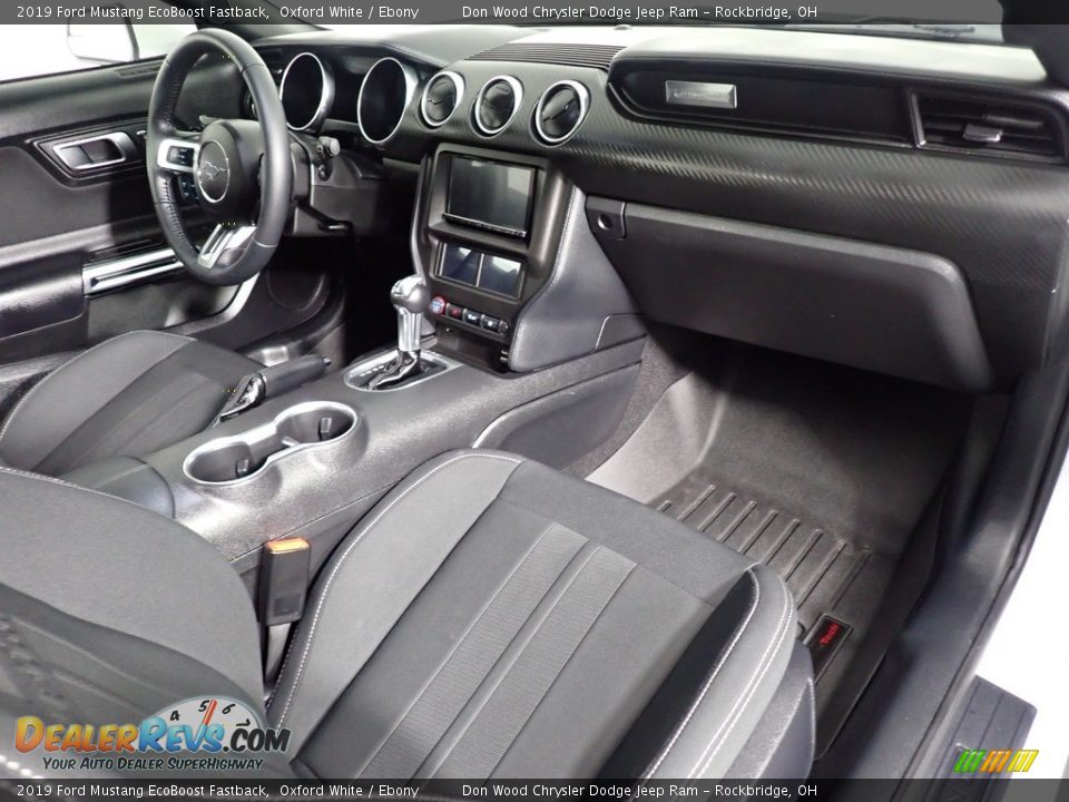 2019 Ford Mustang EcoBoost Fastback Oxford White / Ebony Photo #26