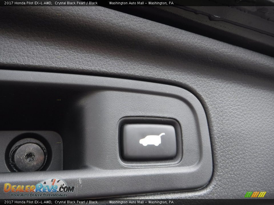 2017 Honda Pilot EX-L AWD Crystal Black Pearl / Black Photo #32