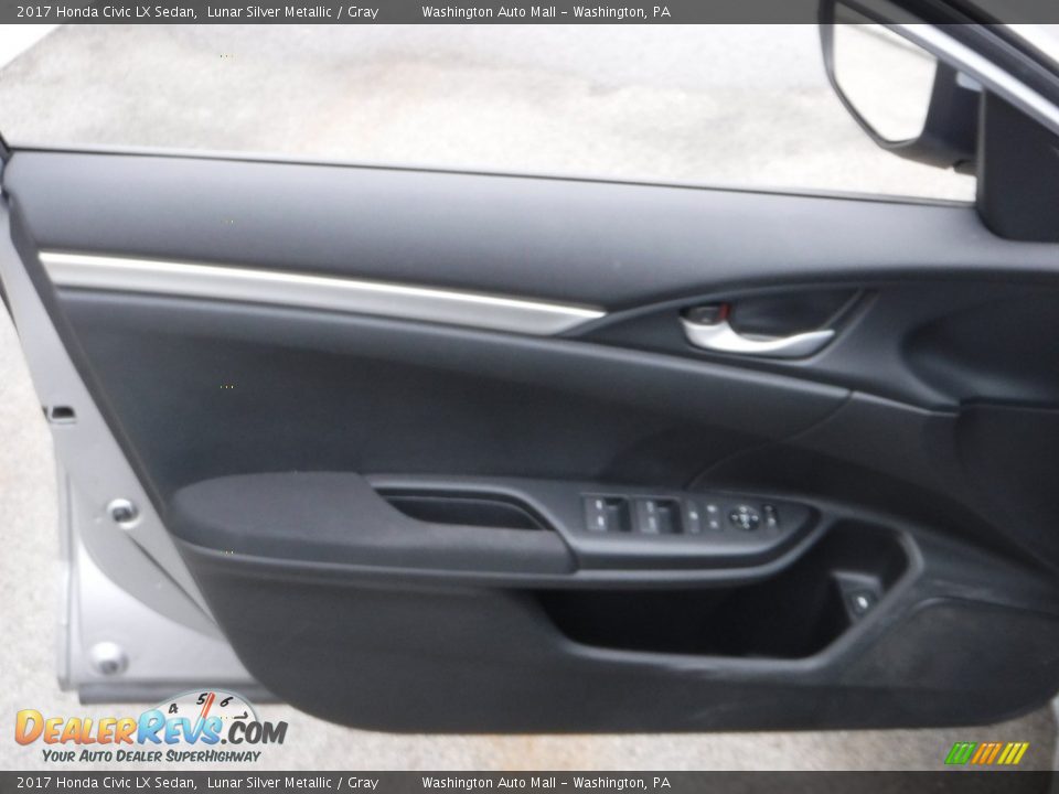 2017 Honda Civic LX Sedan Lunar Silver Metallic / Gray Photo #11