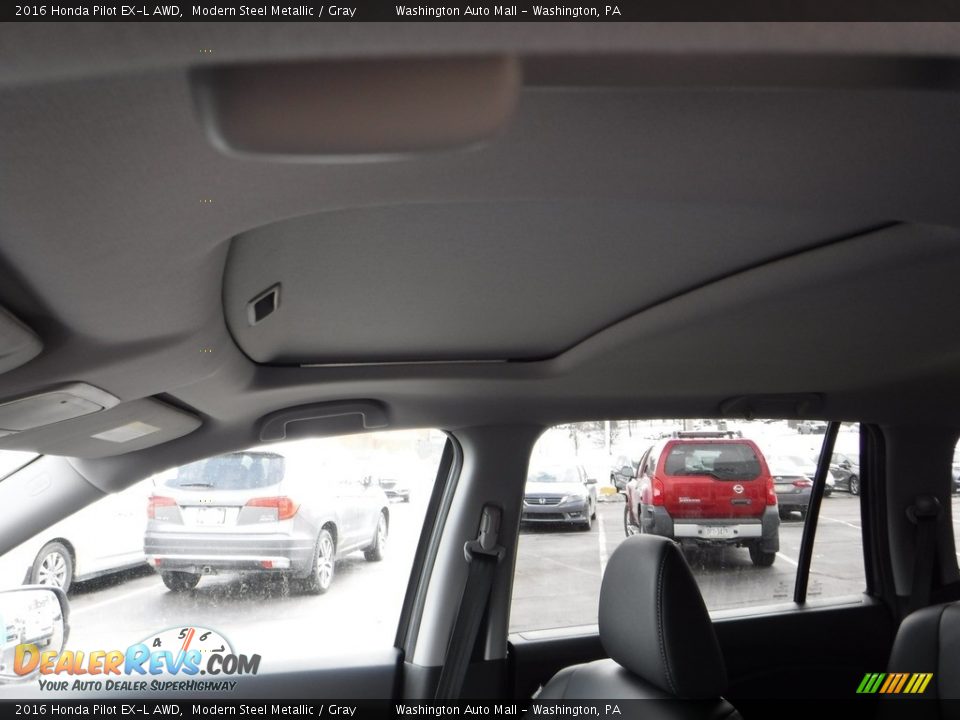 2016 Honda Pilot EX-L AWD Modern Steel Metallic / Gray Photo #12