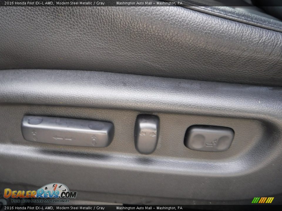 2016 Honda Pilot EX-L AWD Modern Steel Metallic / Gray Photo #15