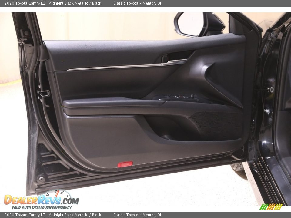 2020 Toyota Camry LE Midnight Black Metallic / Black Photo #4