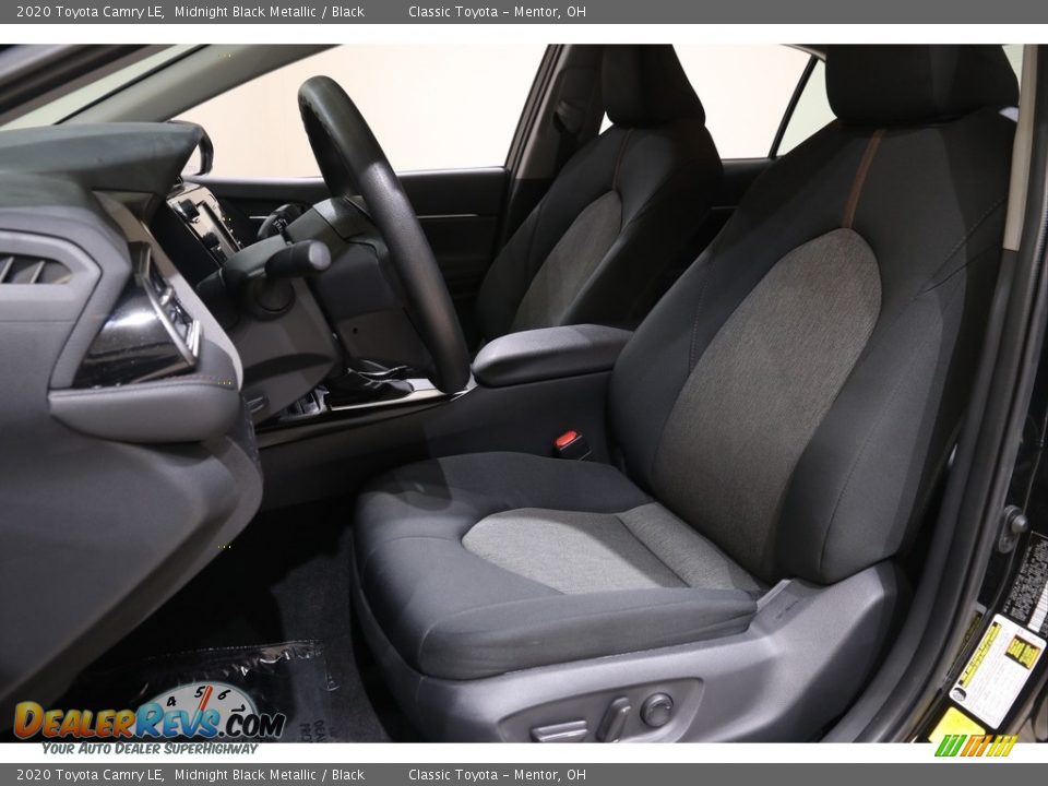 2020 Toyota Camry LE Midnight Black Metallic / Black Photo #5