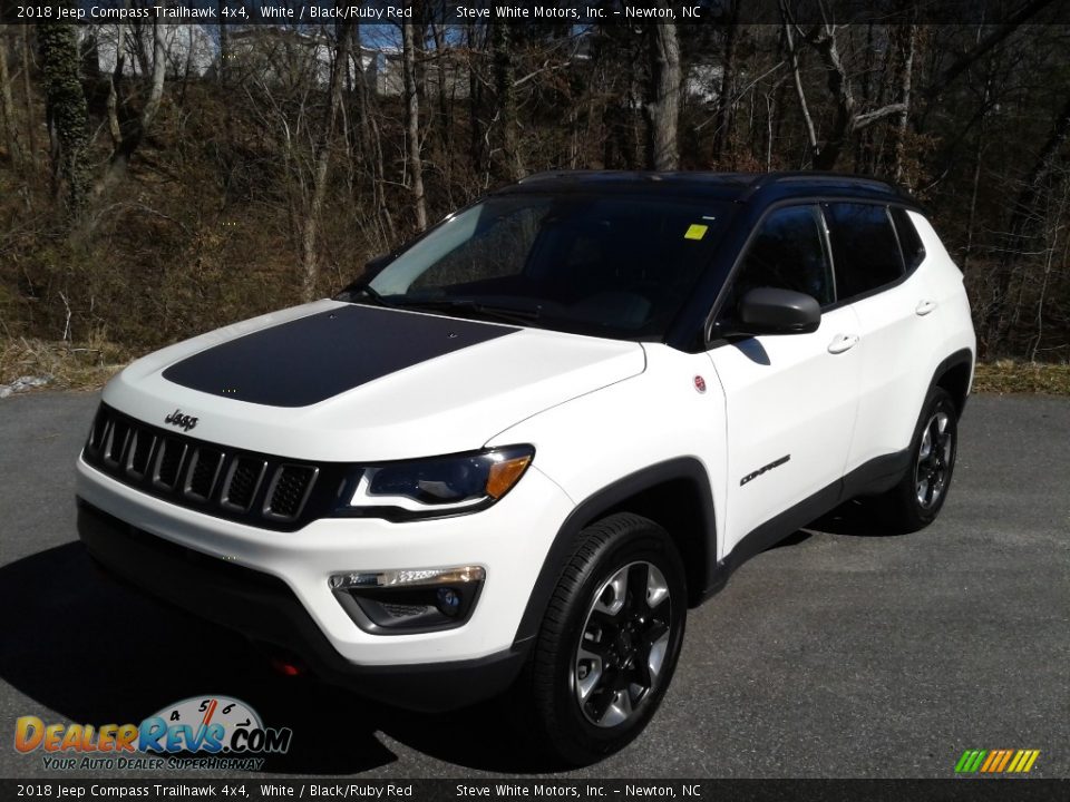 2018 Jeep Compass Trailhawk 4x4 White / Black/Ruby Red Photo #3