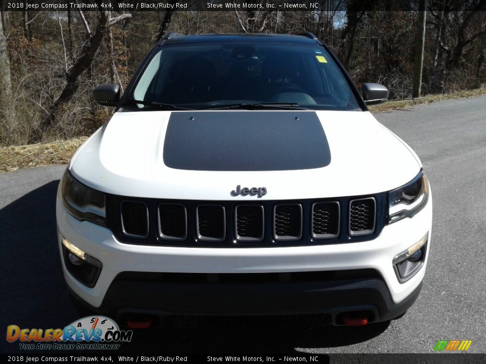2018 Jeep Compass Trailhawk 4x4 White / Black/Ruby Red Photo #4
