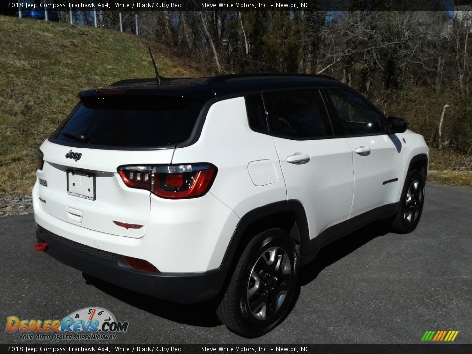 2018 Jeep Compass Trailhawk 4x4 White / Black/Ruby Red Photo #7