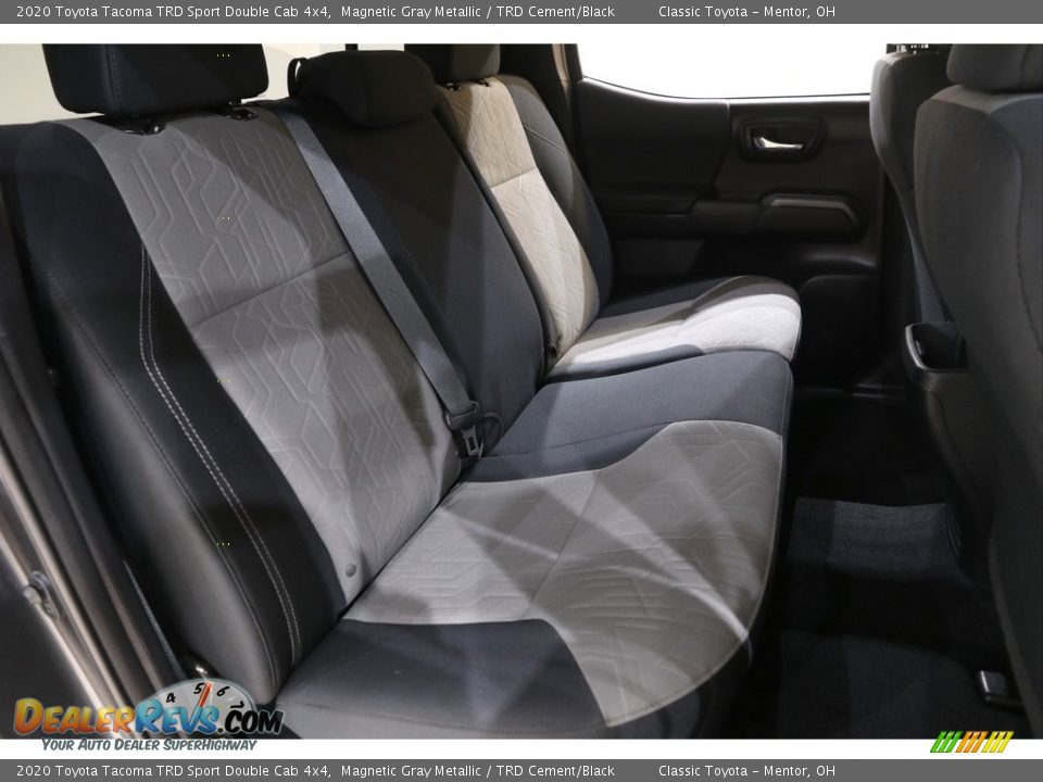 2020 Toyota Tacoma TRD Sport Double Cab 4x4 Magnetic Gray Metallic / TRD Cement/Black Photo #16