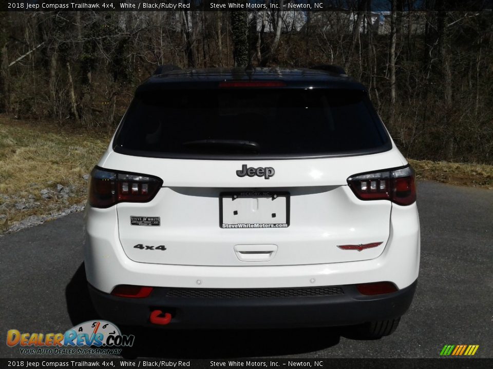 2018 Jeep Compass Trailhawk 4x4 White / Black/Ruby Red Photo #8