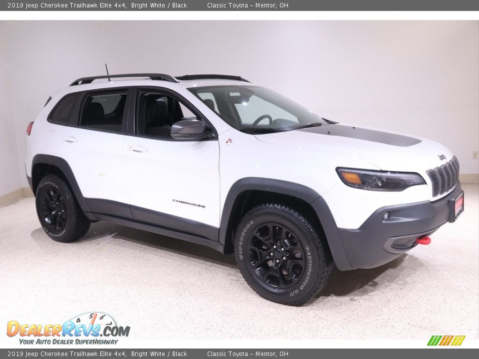 Bright White 2019 Jeep Cherokee Trailhawk Elite 4x4 Photo #1